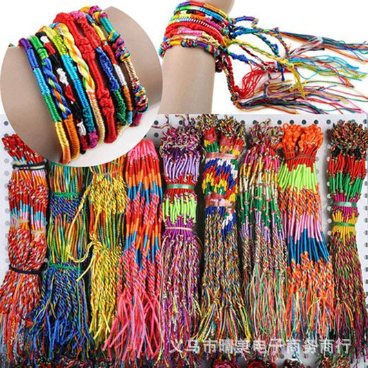 12 pulseras de la amistad hechas a mano con hilo de algodón brasileño.