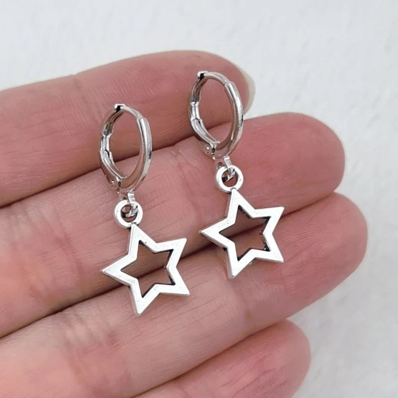Nuevos y creativos pendientes de aro con forma de estrella, pendientes sencillos a la moda, regalos para mujer, lindas miniestrellitas, joyería navideña de los años 20.