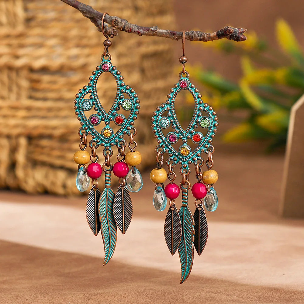 Pendientes de borlas de metal étnicos vintage de 16 estilos para mujer, con textura inusual y personalidad, joyería femenina para vacaciones y uso diario.