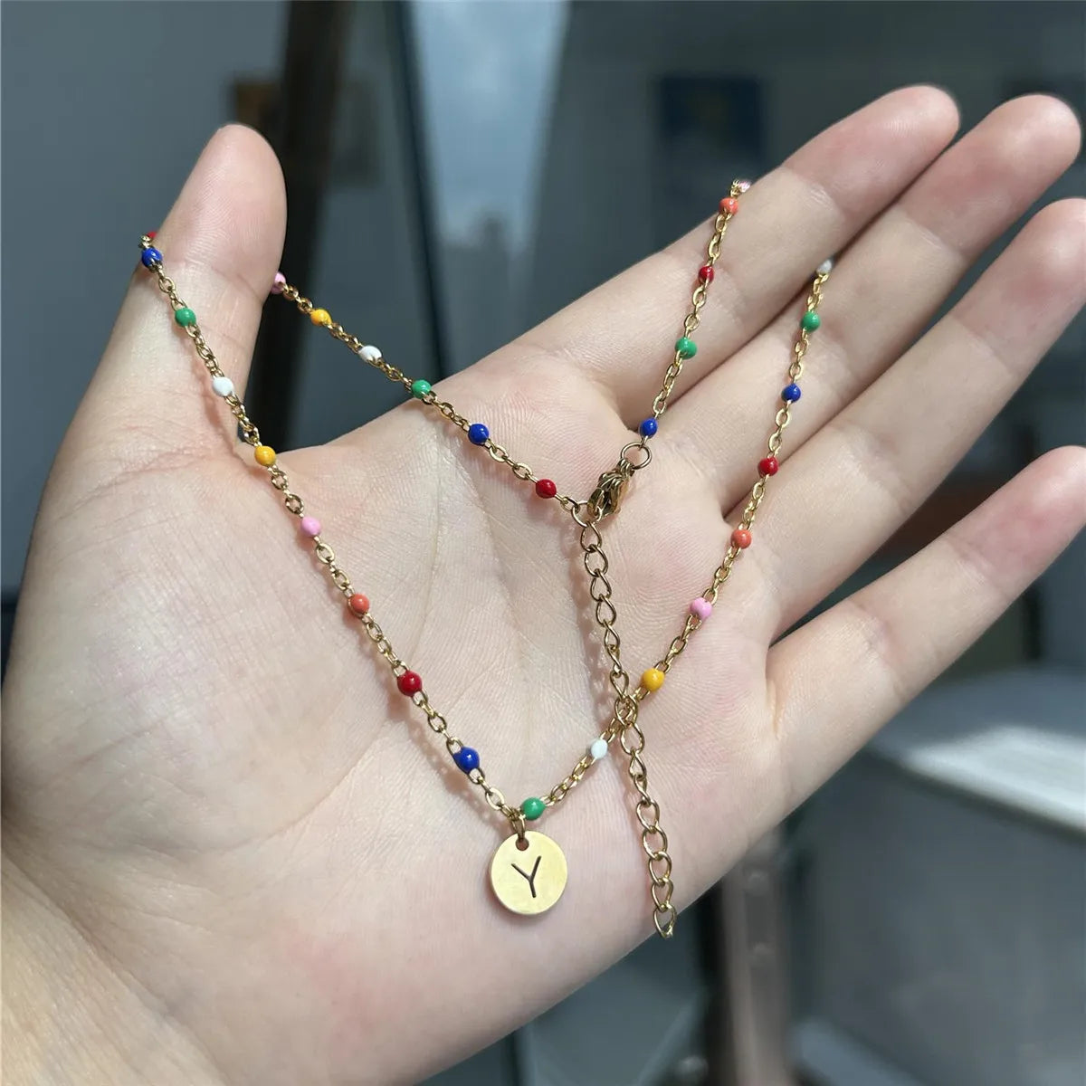 Gargantilla MinaMaMa de acero inoxidable bohemio con cuentas hechas a mano y letra inicial para mujer, colgante con alfabeto y nombre, joyería