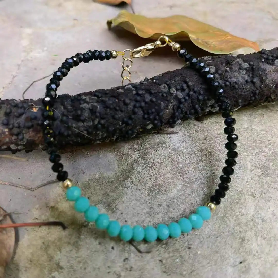 Pulsera de capas con cuentas de ópalo, piedra natal de octubre, labradorita, latón labradorita, destellos azules
