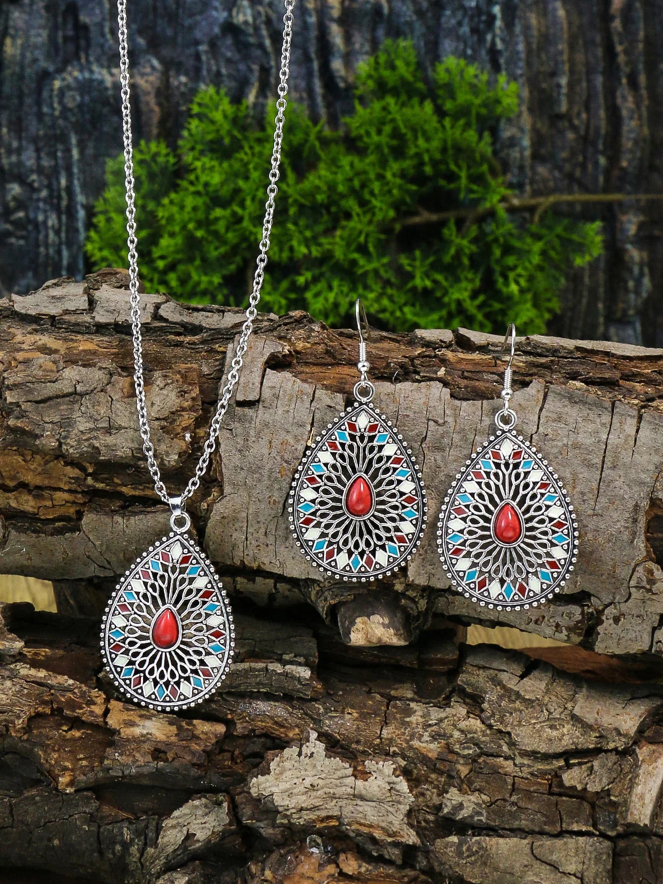 Pendientes étnicos Feng Shui con forma de gota hueca de colores esmaltados para mujer, conjunto de collar corto bohemio para vacaciones.