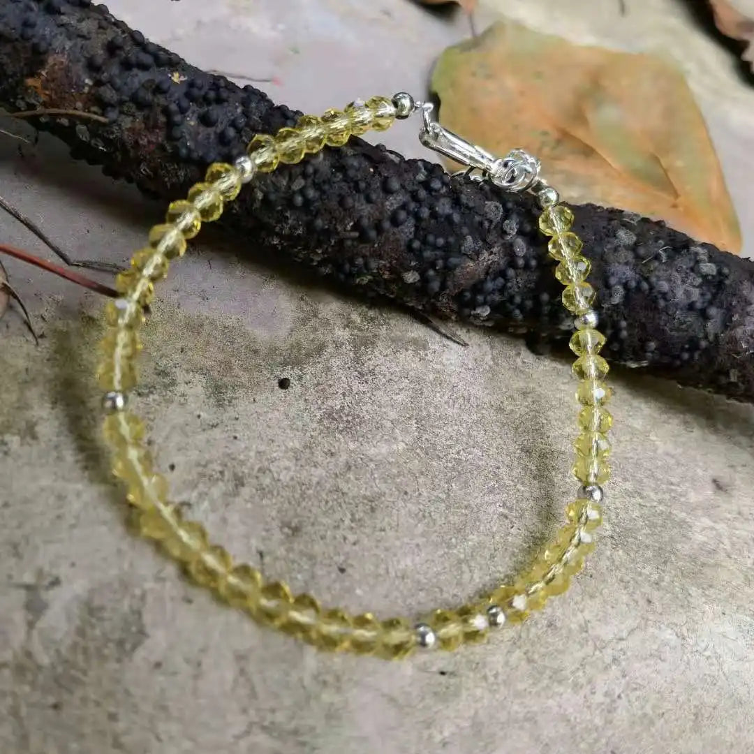 Pulsera de capas con cuentas de ópalo, piedra natal de octubre, labradorita, latón labradorita, destellos azules